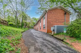 1322 Euclid Ave NE, Atlanta, GA 30307 - Photo 12