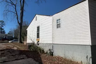 1762 Hadlock St SW, Atlanta, GA 30311 - Photo 4