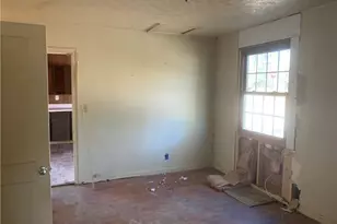 1762 Hadlock St SW, Atlanta, GA 30311 - Photo 10