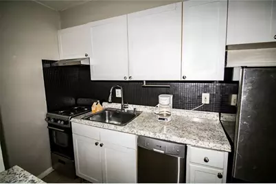 2805 Northeast Expressway NE #C11, Atlanta, GA 30329 - Photo 8