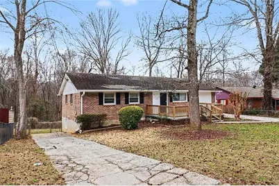 521 Fielding Circle, Riverdale, GA 30274 - Photo 2