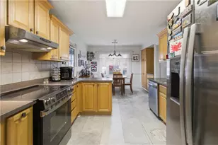 1303 Carman Ct SE, Conyers, GA 30013 - Photo 6