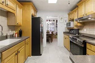 1303 Carman Ct SE, Conyers, GA 30013 - Photo 4