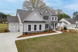 8135 Heardsville Ct, Cumming, GA 30028 - Photo 2