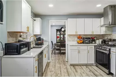 3875 Wisteria Lane, Atlanta, GA 30331 - Photo 8