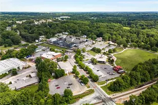 4406 Hale Dr SW, Lilburn, GA 30047 - Photo 56