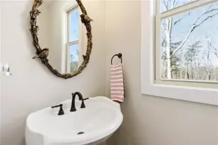 704 Brown Deer Dr, Talking Rock, GA 30175 - Photo 14