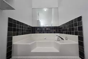 4931 Sugar Creek Dr, Sugar Hill, GA 30518 - Photo 32