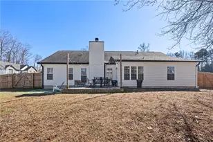 5675 Bridle Glen Dr, Sugar Hill, GA 30518 - Photo 26