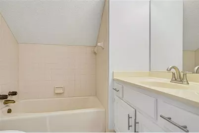 6203 Crestview Drive SE, Covington, GA 30014 - Photo 40