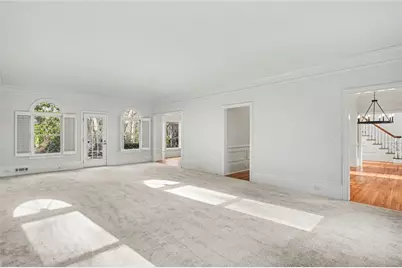 6203 Crestview Drive SE, Covington, GA 30014 - Photo 10