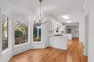 6203 Crestview Dr SE, Covington, GA 30014 - Photo 16