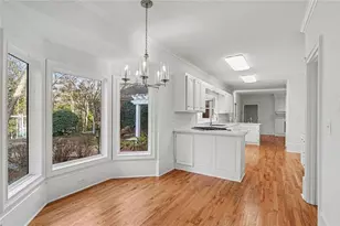 6203 Crestview Dr SE, Covington, GA 30014 - Photo 16