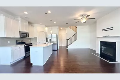 402 Auburn Valley Way, Auburn, GA 30011 - Photo 16