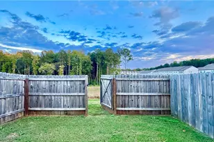 402 Auburn Valley Wy, Auburn, GA 30011 - Photo 42