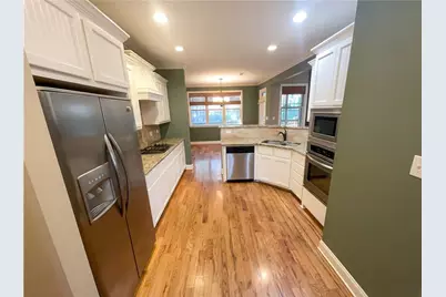 212 Westwind Drive, Newnan, GA 30263 - Photo 2