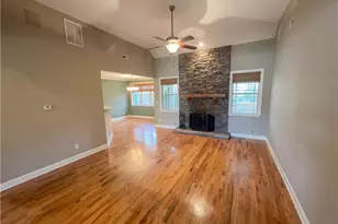 212 Westwind Dr, Newnan, GA 30263 - Photo 8