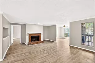 5537 Mountain Springs Cir, Stone Mountain, GA 30088 - Photo 4