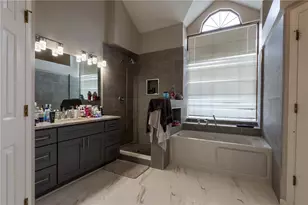 6852 Yorkdale Ct, Lithonia, GA 30058 - Photo 22