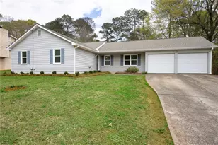 4634 Sammy Dr, Powder Springs, GA 30127 - Photo 2