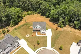 401 Oakleigh Ave, Woodstock, GA 30188 - Photo 4