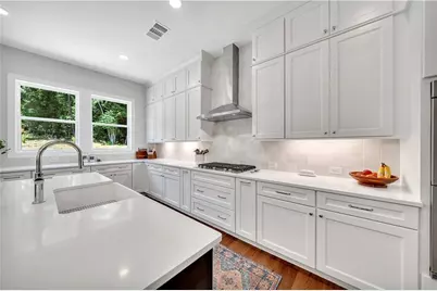 401 Oakleigh Avenue, Woodstock, GA 30188 - Photo 24