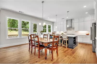 401 Oakleigh Avenue, Woodstock, GA 30188 - Photo 22