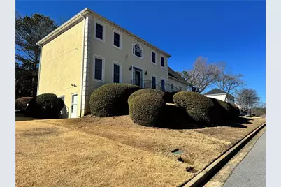 9220 Mackinac Drive, Johns Creek, GA 30022 - Photo 4