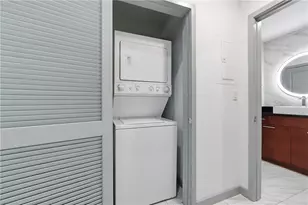 3324 Peachtree Rd NE, Atlanta, GA 30326 - Photo 14