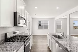 177 Lauritsen Way, Newnan, GA 30265 - Photo 8