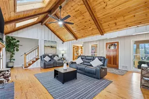 1761 Pharrs Rd, Snellville, GA 30078 - Photo 6