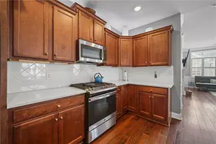 3421 Lindenridge Dr, Buford, GA 30519 - Photo 16