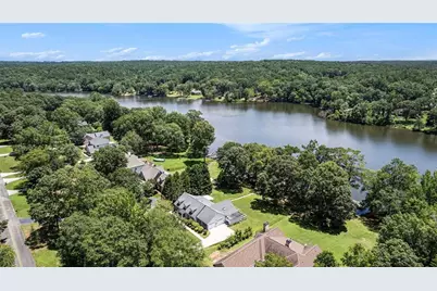 96 Pointe View Court, Jackson, GA 30233 - Photo 32