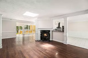 96 Pointe View Ct, Jackson, GA 30233 - Photo 4