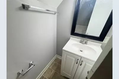 2079 Ben Hill Road, Atlanta, GA 30344 - Photo 16