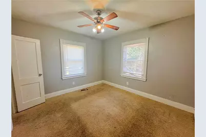 2079 Ben Hill Road, Atlanta, GA 30344 - Photo 10