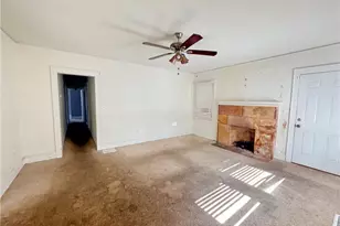 2079 Ben Hill Rd, Atlanta, GA 30344 - Photo 4