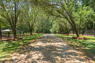 5755 Hopewell Rd, Cumming, GA 30028 - Photo 70