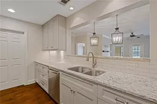 211 Colonial Homes Dr NW, Atlanta, GA 30309 - Photo 42