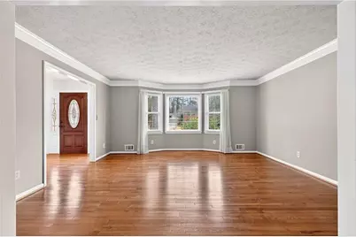 1663 Huntingford Drive, Marietta, GA 30068 - Photo 4