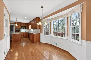 1663 Huntingford Dr, Marietta, GA 30068 - Photo 14