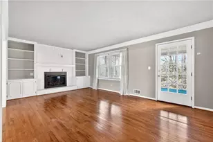 1663 Huntingford Dr, Marietta, GA 30068 - Photo 6