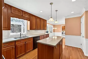 1663 Huntingford Dr, Marietta, GA 30068 - Photo 12