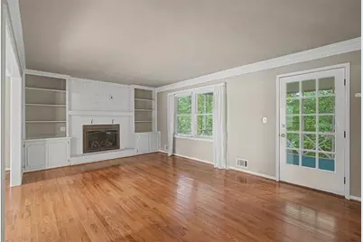 1663 Huntingford Drive, Marietta, GA 30068 - Photo 8