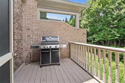 9056 Riverbend Manor, Alpharetta, GA 30022 - Photo 18