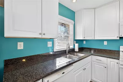 3823 Danbury Lane, Decatur, GA 30032 - Photo 10
