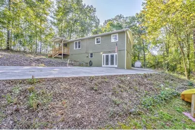 111 Sylvan Drive, Calhoun, GA 30701 - Photo 24