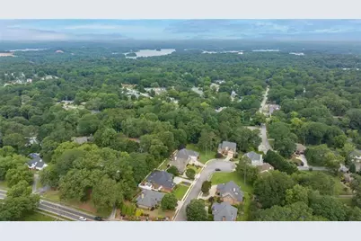 311 Vinings Walk NW, Gainesville, GA 30501 - Photo 14