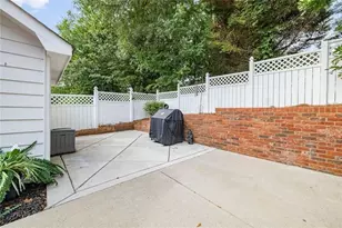 311 Vinings Walk NW, Gainesville, GA 30501 - Photo 20