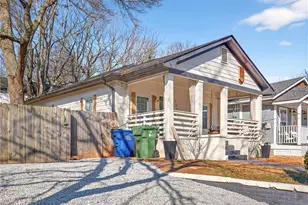 1059 Fortress Ave SW, Atlanta, GA 30315 - Photo 2